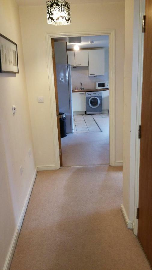 Appartement Apartment-- Free Parking 2 Bedrooms-2bathrooms-located In Jericho Close To Bus And Rail Station *