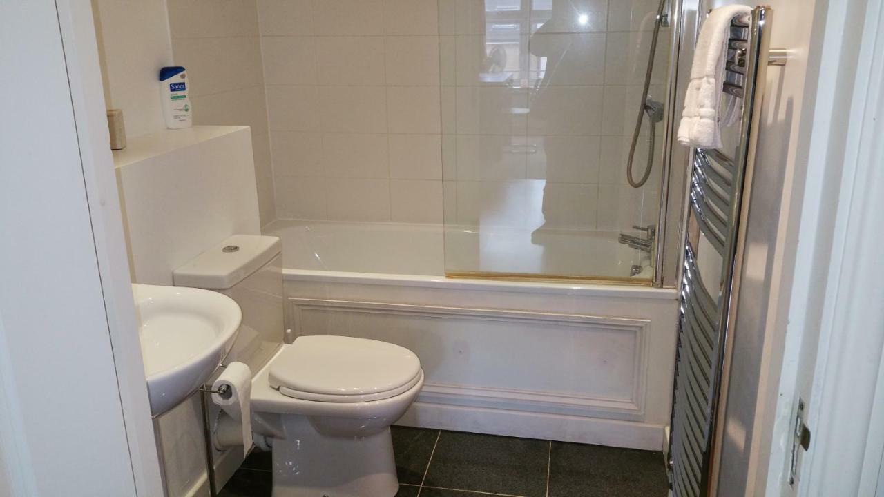 Appartement Apartment-- Free Parking 2 Bedrooms-2bathrooms-located In Jericho Close To Bus And Rail Station Oxford